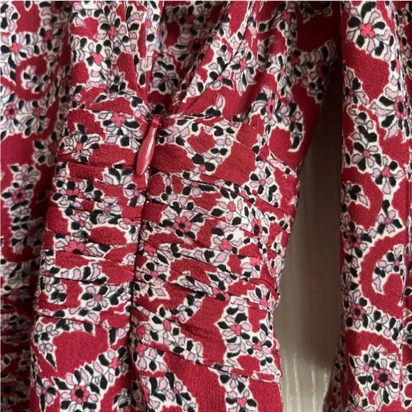 BA&SH Chelsea Wrap-effect Red Floral Print Crepe Dress 6 Like New - Picture 11 of 16